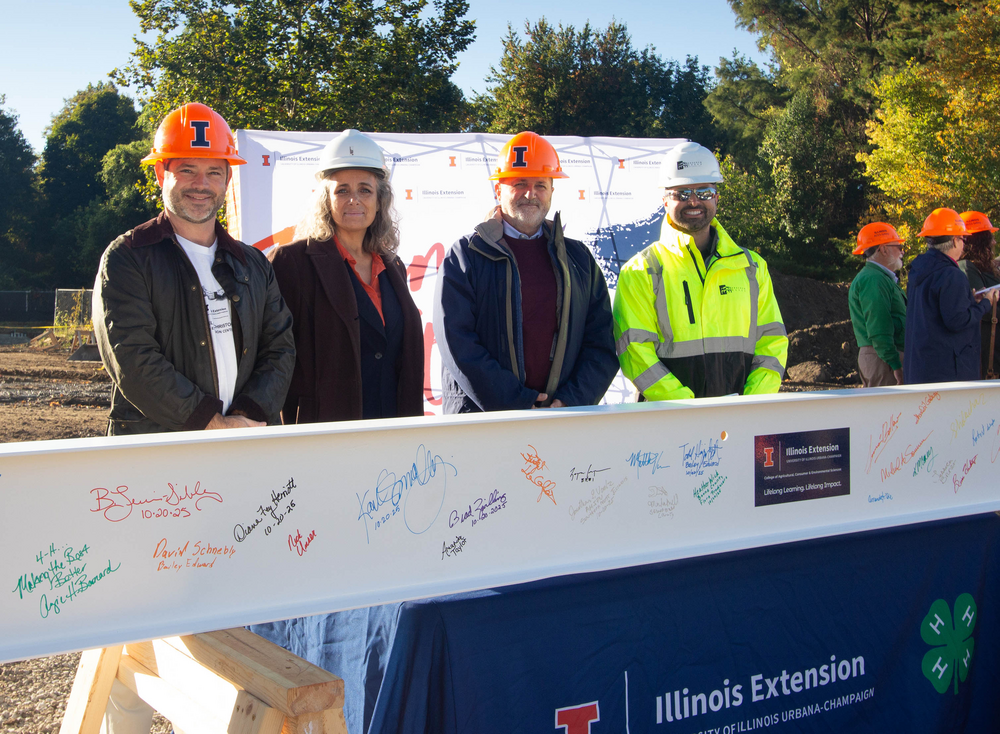 Leaders gather to celebrate ongoing progress of Doris Kelley Christopher Illinois Extension Center